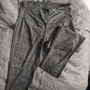 LAST CHANCE: Mondetta capri leggings 🌟 BOGO